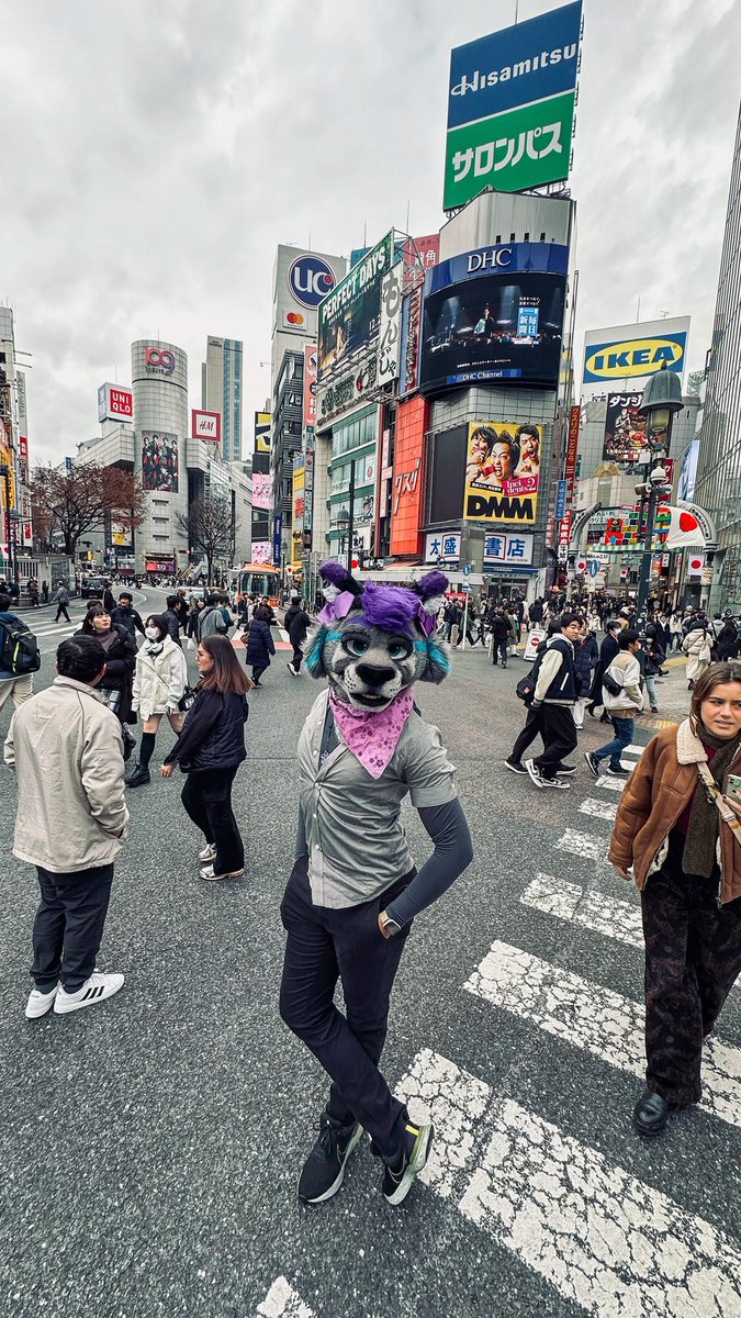 Limin Carnation 🦋BabsCon (@liminkitty) on Twitter photo Shibuya Scramble 🇯🇵
🧵 @MixedCandy
📸 <a href="/Shugnussy/">Shugnussy 🔜 IWAG + UTFG</a>
📍Shibuya Crossing, Tokyo, Japan 🗾 Shibuya Scramble 🇯🇵
🧵 @MixedCandy
📸 <a href="/Shugnussy/">Shugnussy 🔜 IWAG + UTFG</a>
📍Shibuya Crossing, Tokyo, Japan 🗾