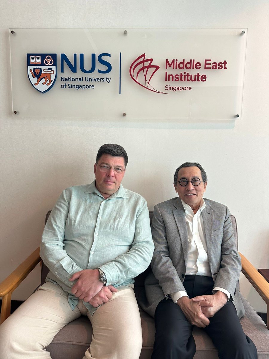 RusEmbSG's tweet image. On July 15, Head of the UNESCO Chair at the Institute of Asian and African Studies of the Moscow State University Mr Mikhail Margelov met Chairman of the #MiddleEast Institute (MEI) of the @NUSingapore Mr Bilahari Kausikan and presided over third IAAS - MEI-NUS joint workshop.