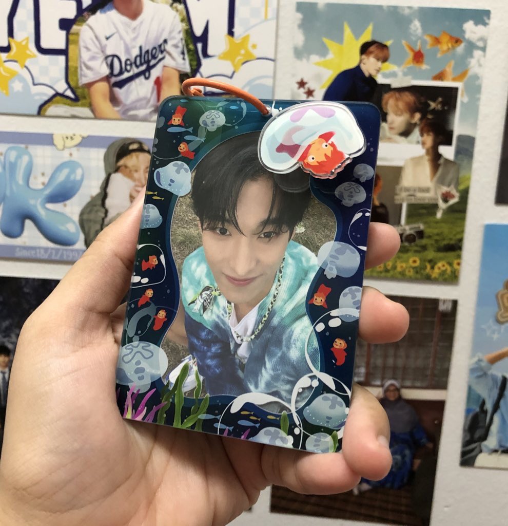 unಇ tweet media