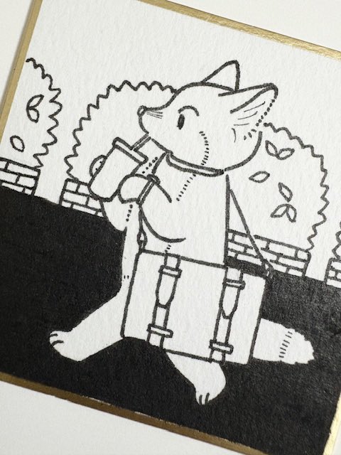 tama_712's tweet image. 街歩き旅のキツネ