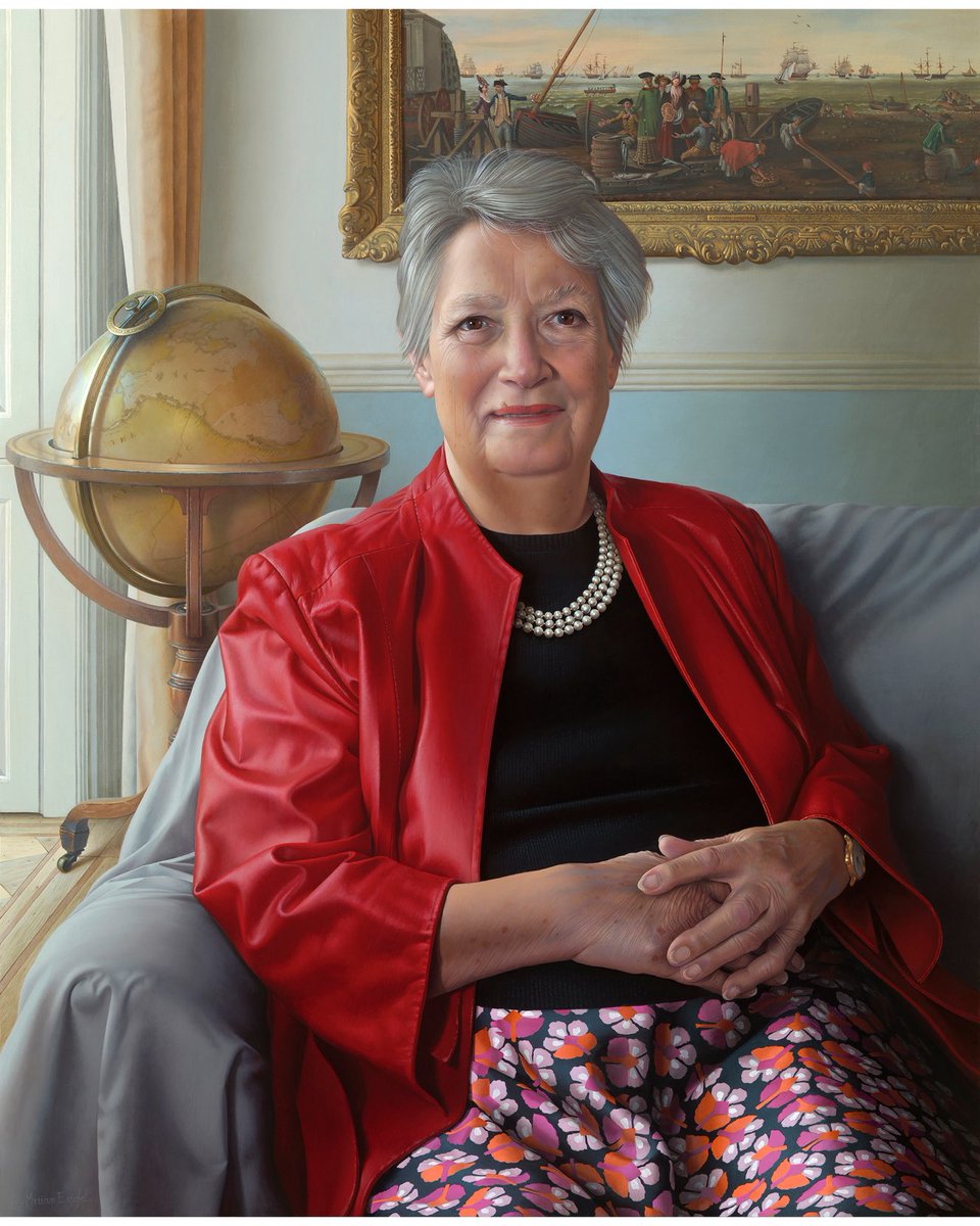 Miriam Escofet Artist (@escofetmiriam) on Twitter photo My portrait of Prof. Margaret Stanley, was unveiled at <a href="/christs_college/">Christ's College</a> during their Midsummer Feast.
An Hon Fellow of Christ's, revered for her work on HPV, it's an honour to paint such a distinguished individual, who I found to be full of warmth and humour.
<a href="/SimonMcDonaldUK/">Simon McDonald</a> My portrait of Prof. Margaret Stanley, was unveiled at <a href="/christs_college/">Christ's College</a> during their Midsummer Feast.
An Hon Fellow of Christ's, revered for her work on HPV, it's an honour to paint such a distinguished individual, who I found to be full of warmth and humour.
<a href="/SimonMcDonaldUK/">Simon McDonald</a>