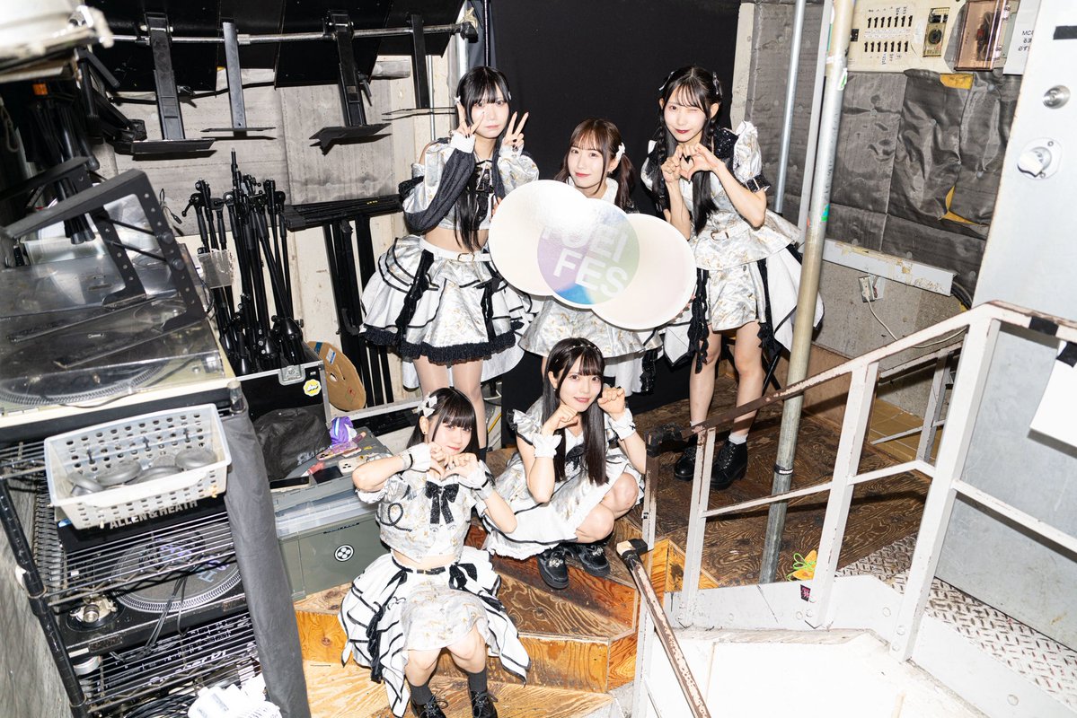 YOEIFES_info's tweet image. ＼\  7月15日『 YOEI FES 』in WOMBLIVE  /／

AOAO(@AOAO_info )様
#AOAO

Palette Parade (@O_PaletteParade )様
#パレパレ 

キングサリ(@kingsari_0430 )様
#キングサリ

群青の世界(@aoseka_official )様
#群青の世界

ご出演ありがとうございました❣️