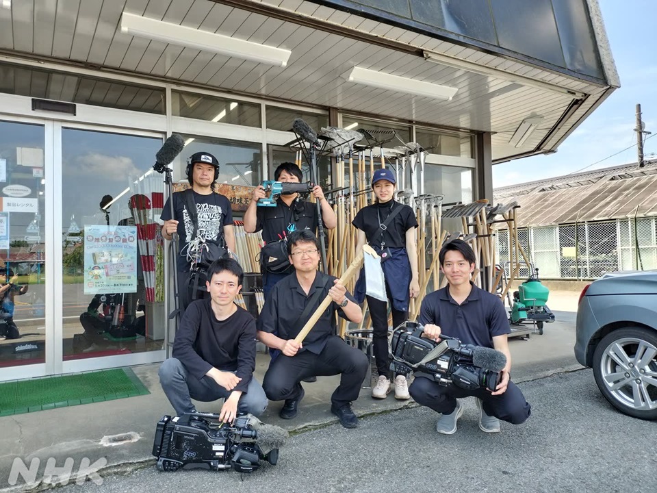 nhk_72HR's tweet image. 今週18(金)夜10:00
#ドキュメント72時間
千葉🛠️🔩100年の金物店🪛🪚
去年の年末SP・お試し企画で好評だった千葉・横芝光町の老舗金物店が舞台です。担当は岡元D。好きな金物は「包丁🔪」。誤解を招きそうな表現ですが「道具の良さをかみしめながら料理するのもステキだな~」とのことです!