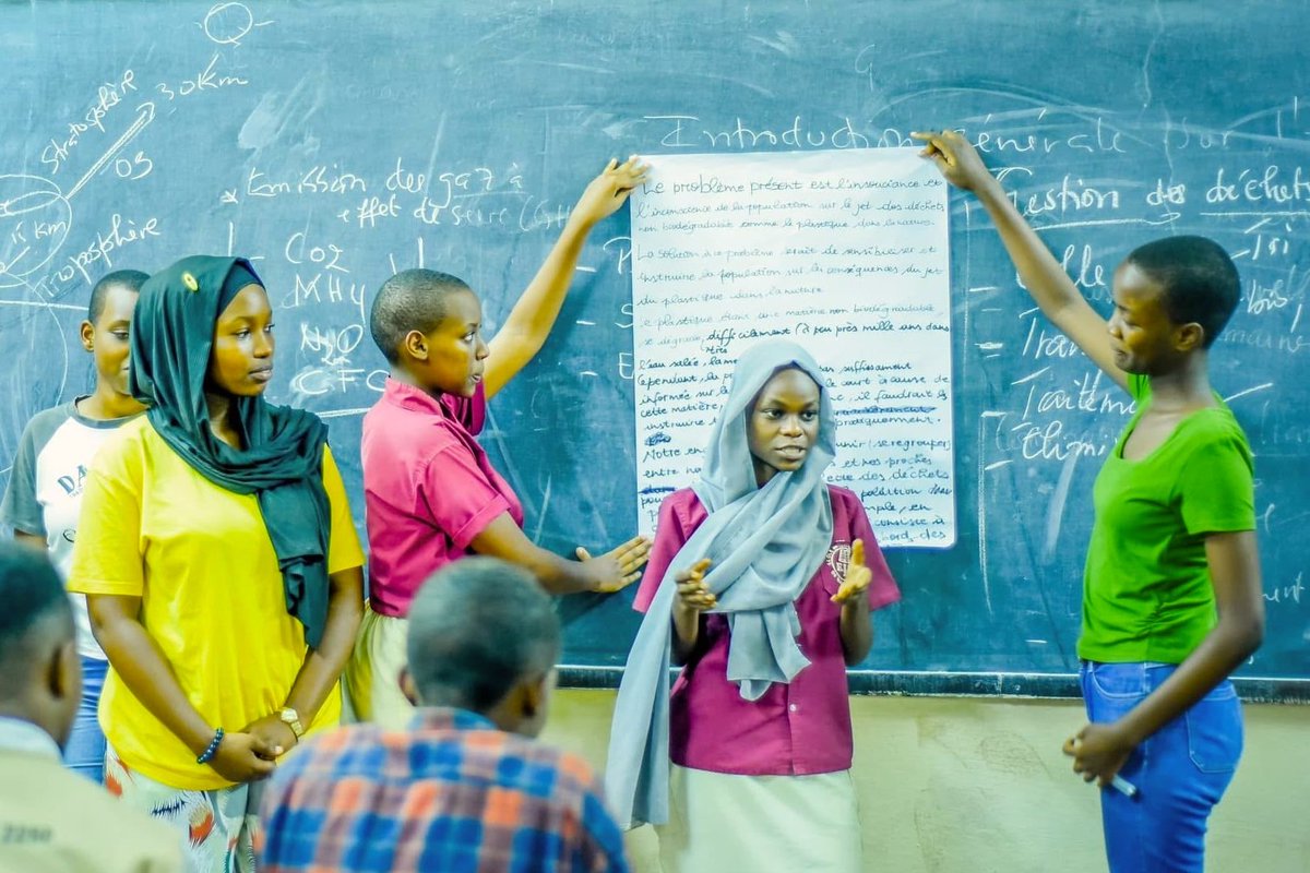 Young people are playing a defining role in accelerating climate action.

With support from <a href="/BelgiumMFA/">🇧🇪 Belgium MFA</a>, we help young people gain the skills that unlock their climate leadership potential. go.undp.org/UvN

#YouthSkillsDay