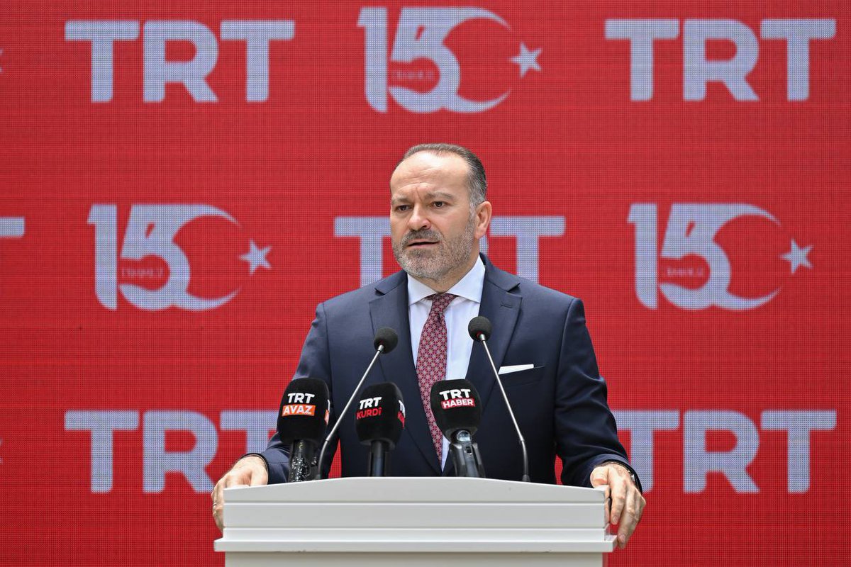 zahidsobaci's tweet image. 🇹🇷 #15Temmuz Demokrasi ve Millî Birlik Günü vesilesiyle düzenlediğimiz programda şehit yakınlarımız, gazilerimiz ve TRT ailemizle bir araya geldik.
O gece, TRT'yi kahramanca savunan mesai arkadaşlarıma ve Kurumumuza siper olan vatandaşlarımıza şükranlarımı sunuyorum.