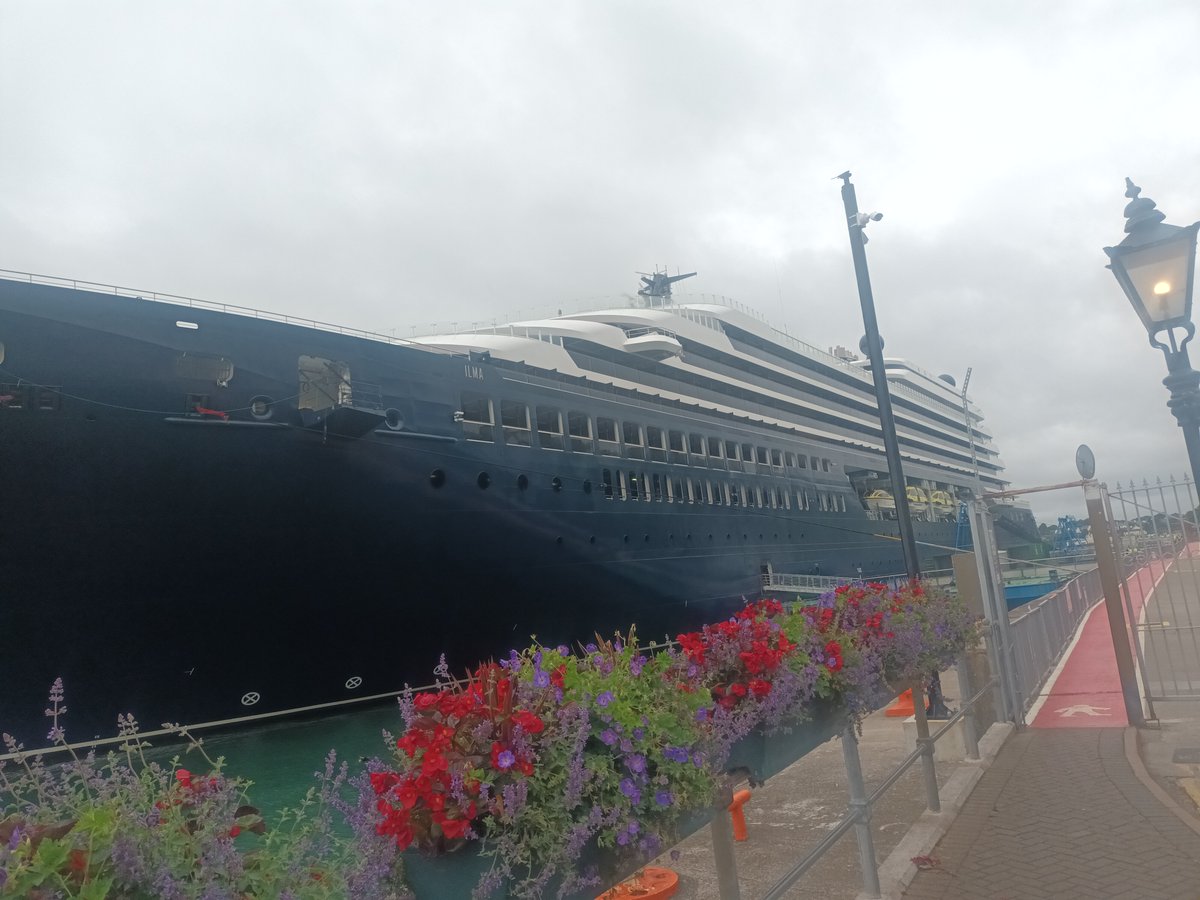 Today we at Cobh Museum, wish to welcome the sleekly designed yacht, Ilma to Cobh, along with its passengers and crew!