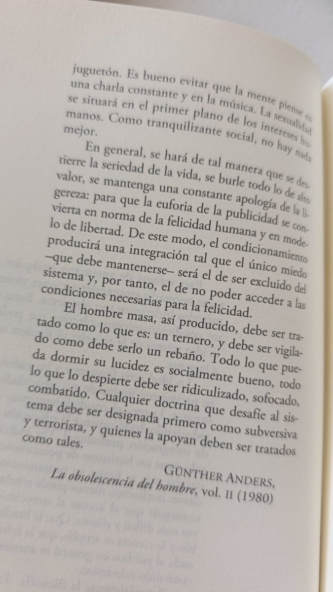 "La obsolescencia del hombre: Sobre la destrucción de la vida en la era de la Tercera Revolución Industrial" (1980), Günther Anders
