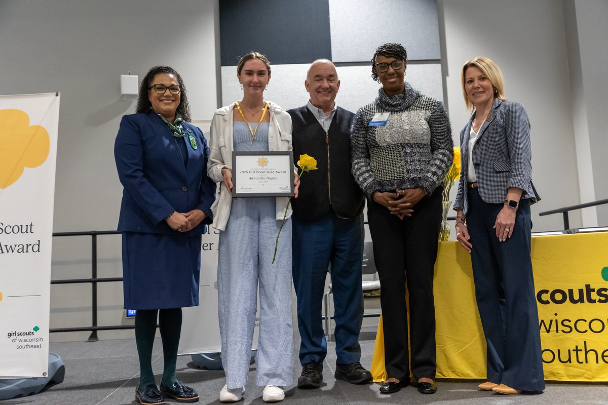 🥫💛COMING UP: Meet the Girl Scout from Southeast #Wisconsin who won the Gold Award.

Alexandra Higbee has received a national $5,000 scholarship for her work creating an easily accessible, 24/7 local food pantry in Oconomowoc!

She sits down with us during out 7 am hour on the