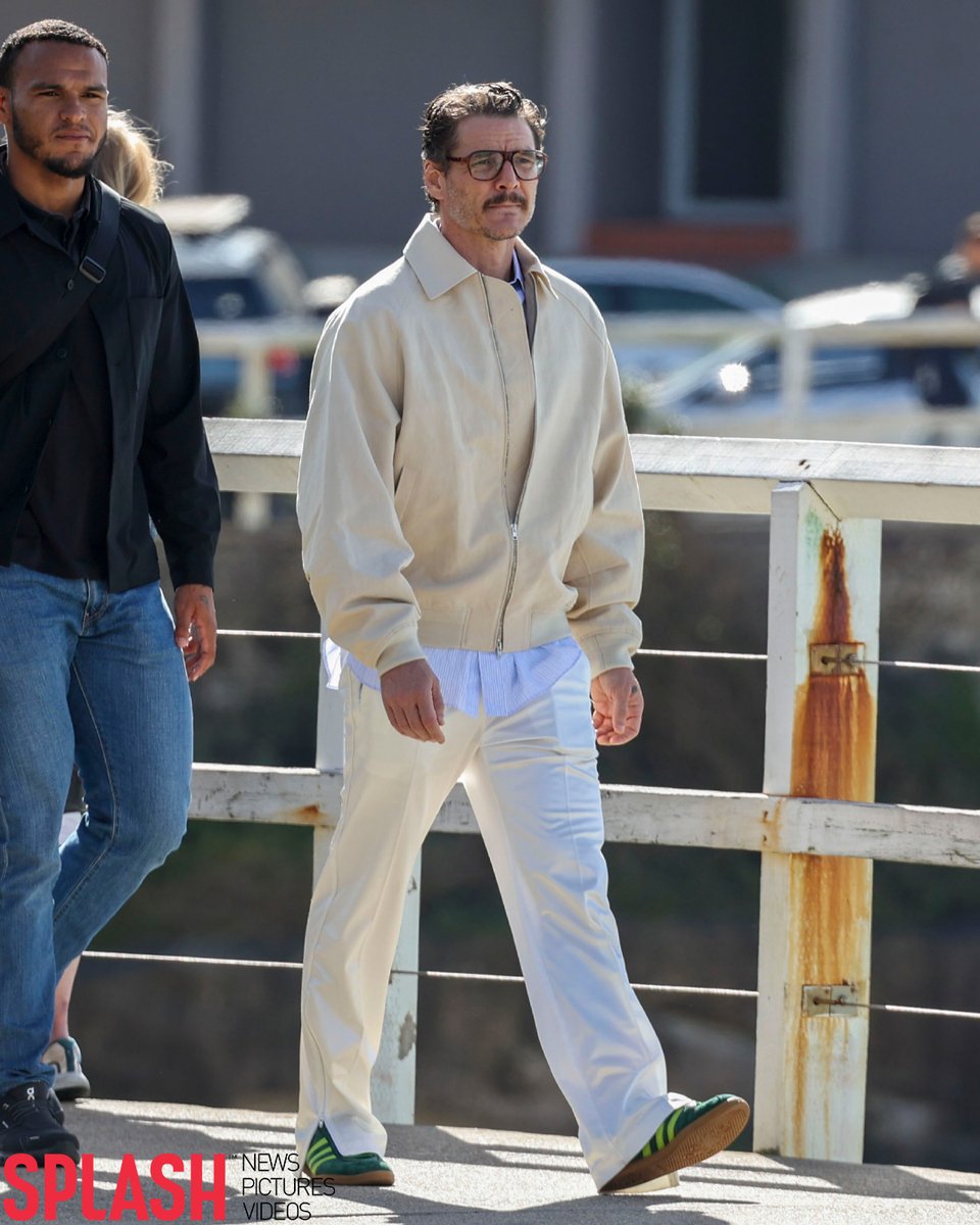Pedro Pascal seen embarking on the Bondi to Coogee coastal walk in a smart beige jacket, white pants and trendy glasses 👓

The beloved actor is in Australia for the launch event of Marvel's new offering 'The Fantastic Four: First Steps' 🍿