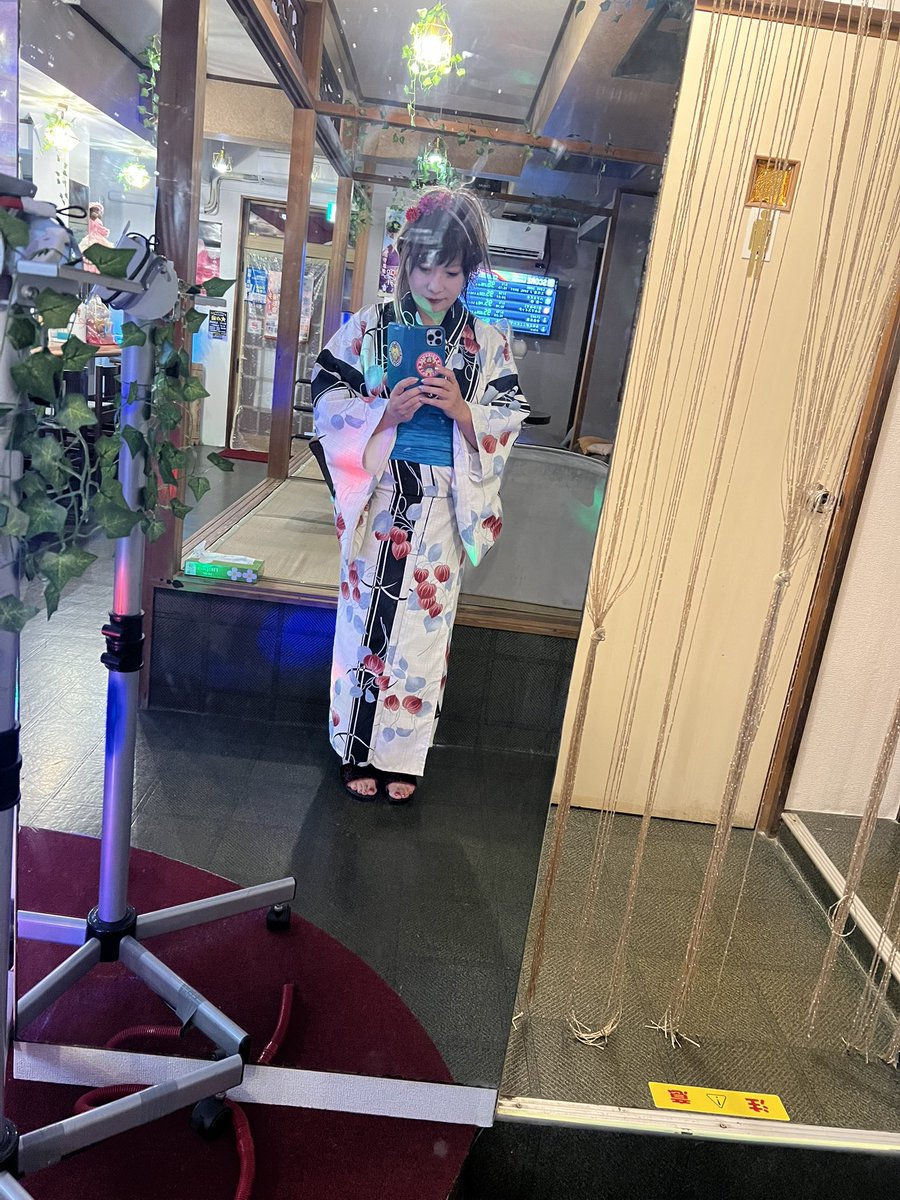 naomusicschool_'s tweet image. #火の国
今日から浴衣でーす🥰🩷
皆様のご来店心よりお待ちしております💕
#ママ