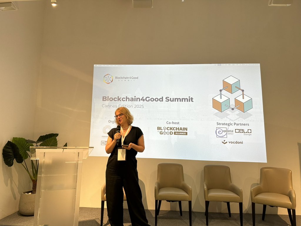 We were thrilled to see <a href="/LingoAI_io/">LingoAI</a> Co-founder &amp; CEO <a href="/UnaWCX/">Una Wang</a> showcase our newly launched Multilingual AI Data Platform at the <a href="/B4GSummit/">Blockchain4Good | ETHCC📍</a>, hosted by @UNDPAltFinLab, <a href="/PositiveBlock/">PositiveBlockchain.io 💙</a> <a href="/InnofundSDG/">Innofund Blockchain4Good</a>, and co-hosted by the <a href="/ChainforGood/">Blockchain for Good Alliance (BGA)</a> during <a href="/EthCC/">EthCC - Ethereum Community Conference</a> 2025 in Cannes 🇫🇷.

This summit