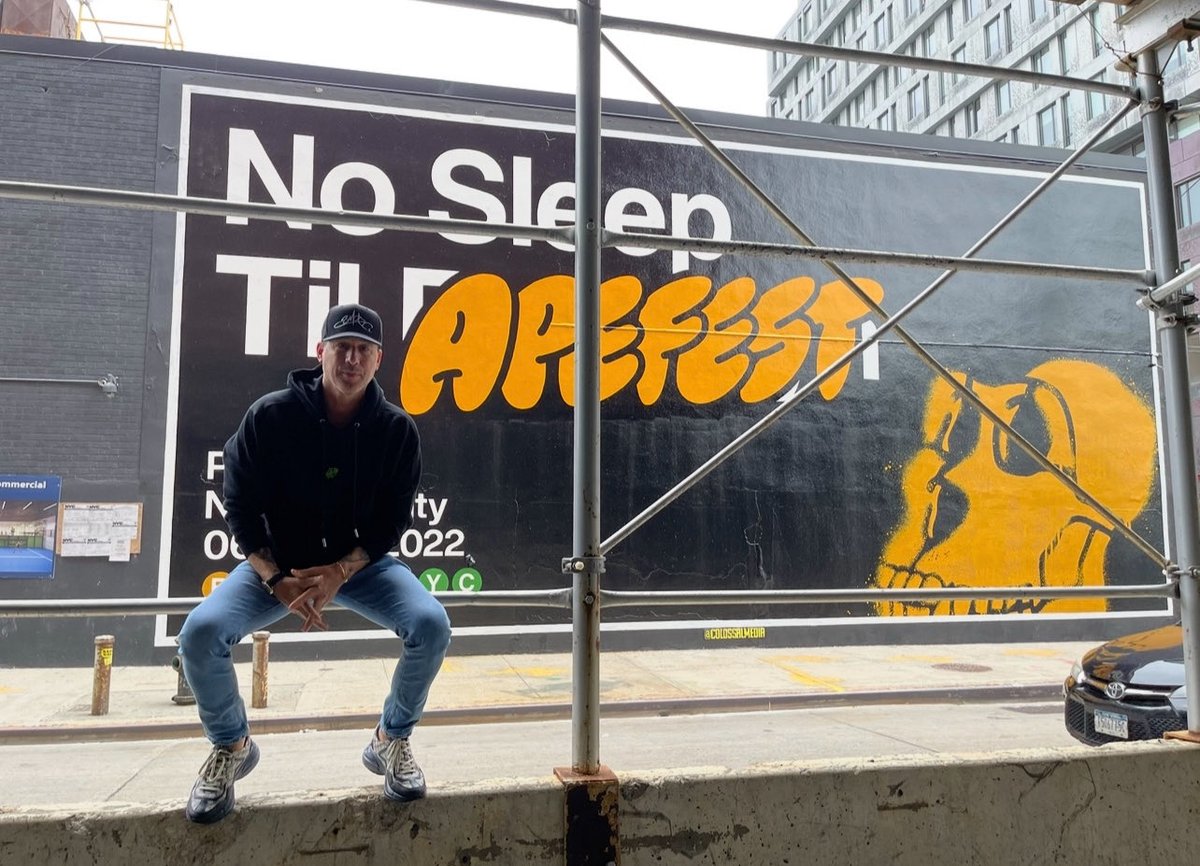 Gmgm to all you apefest fckers ⁦<a href="/BoredApeYC/">Bored Ape Yacht Club 🍌</a>⁩ see you in sin city 🎲🎲