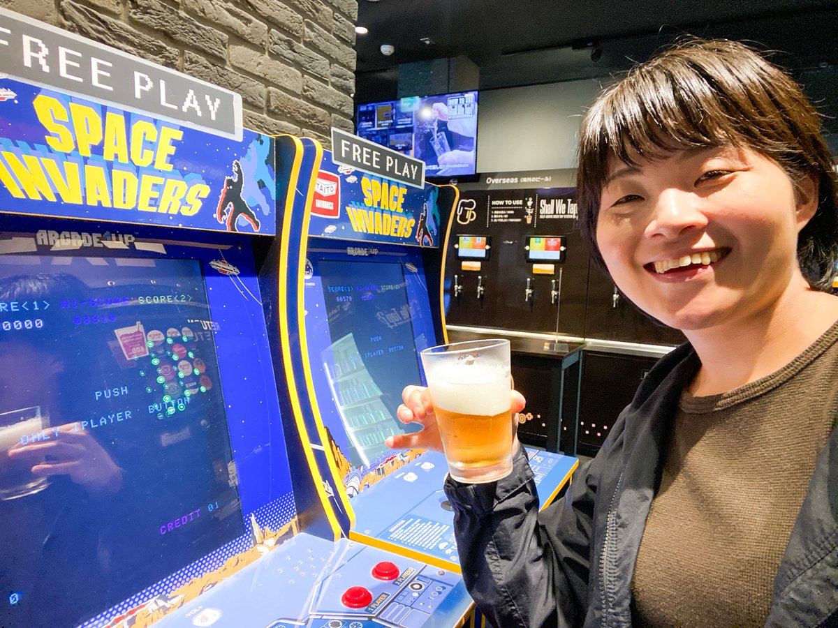 toaworks's tweet image. 自分の好きな分だけクラフトビールが注げる「EXBAR TOKYO plus 秋葉原」に来てみました💡
ビールと一緒にいろんなゲームも楽しめます🎮
インベーダーゲーム筐体で初めてプレイしたかも(°ω°)
こういう組み合わせもおもしろいね✨
● EXBAR TOKYO plus 秋葉原
maps.app.goo.gl/uQ7544v8juSTnR…