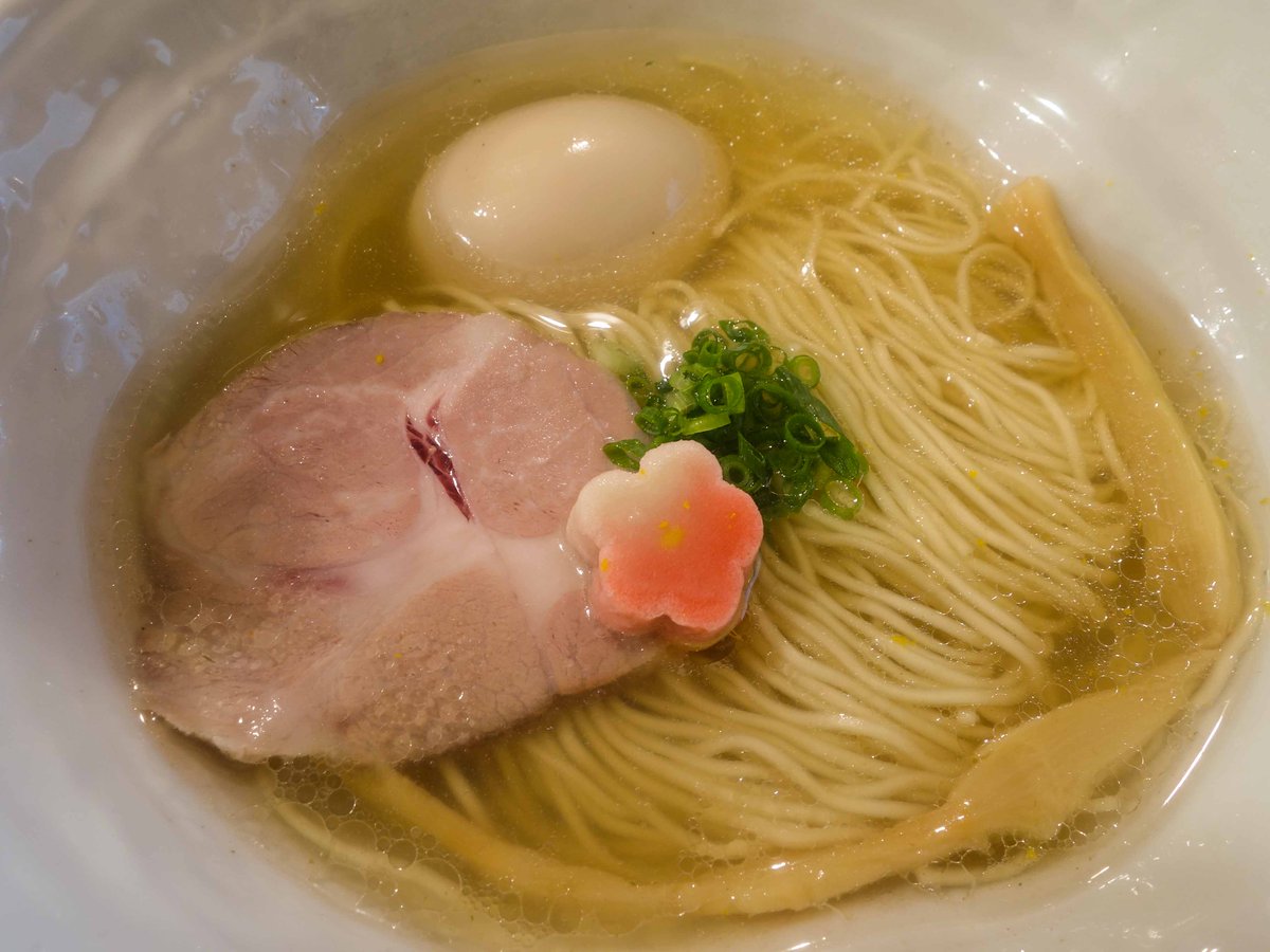chome46300's tweet image. 鯛塩そば(灯花@曙橋)
Plain Salt Ramen using Red Snapper (Touka @ Shinjuku-ku, Tokyo)
gourmet-travelogue.doorblog.jp/archives/47117…
#ラーメン #Ramen #東京 #Tokyo