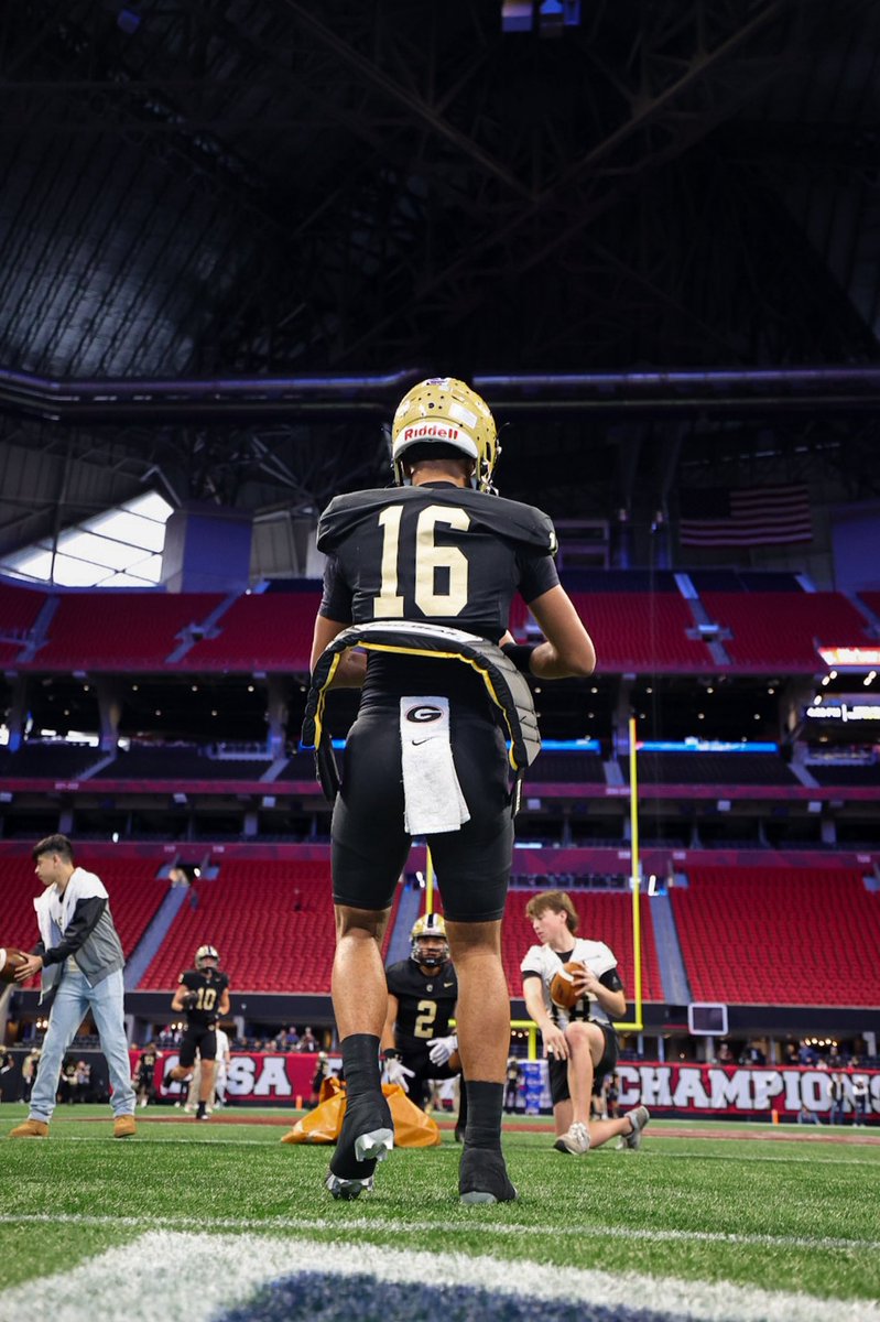 TraceHawkins_16's tweet image. Blessed to see 16🙏