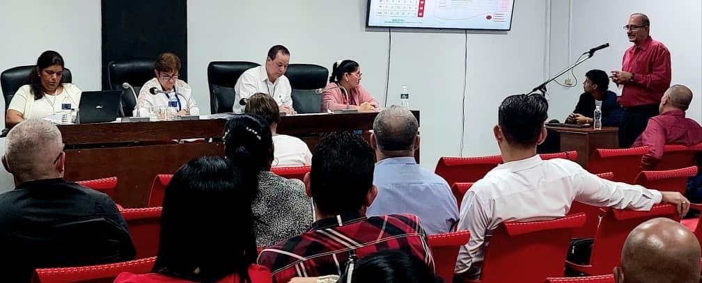 Dr. Alberto Moronta Enrique (@morontadr) on Twitter photo En la Comisión de Salud y Deporte, continuamos los debates sobre temas relevantes de la vida económica, política y social de #Cuba 🇨🇺 en la segunda jornada de las reuniones de las Comisiones Permanentes de Trabajo de la <a href="/AsambleaCuba/">Asamblea Nacional Cuba</a>. #PoderPopular
<a href="/MINSAPCuba/">Ministerio de Salud Pública de Cuba</a> <a href="/japortalmiranda/">José Angel Portal Miranda</a> En la Comisión de Salud y Deporte, continuamos los debates sobre temas relevantes de la vida económica, política y social de #Cuba 🇨🇺 en la segunda jornada de las reuniones de las Comisiones Permanentes de Trabajo de la <a href="/AsambleaCuba/">Asamblea Nacional Cuba</a>. #PoderPopular
<a href="/MINSAPCuba/">Ministerio de Salud Pública de Cuba</a> <a href="/japortalmiranda/">José Angel Portal Miranda</a>