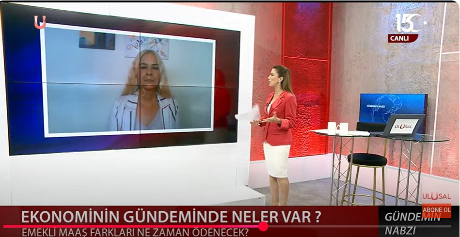 Sevgili Bengü Hanım'la ekonomi gündemini değerlendirdik.
youtube.com/watch?v=5lUEoc…
<a href="/ulusalkanal/">Ulusal Kanal</a> <a href="/BenguKantekin/">Bengü Kantekin</a>
