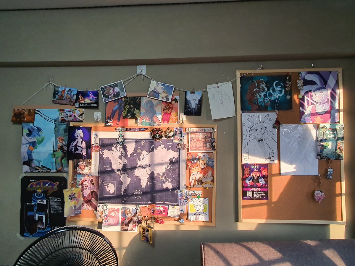 Thank you EVERYONE for making IWAG 2025 one of my best experiences I've had. I hope to see you Iwagians soon in my next adventure!

#IWAG2025 #furrycon #furrycommunity #furryart