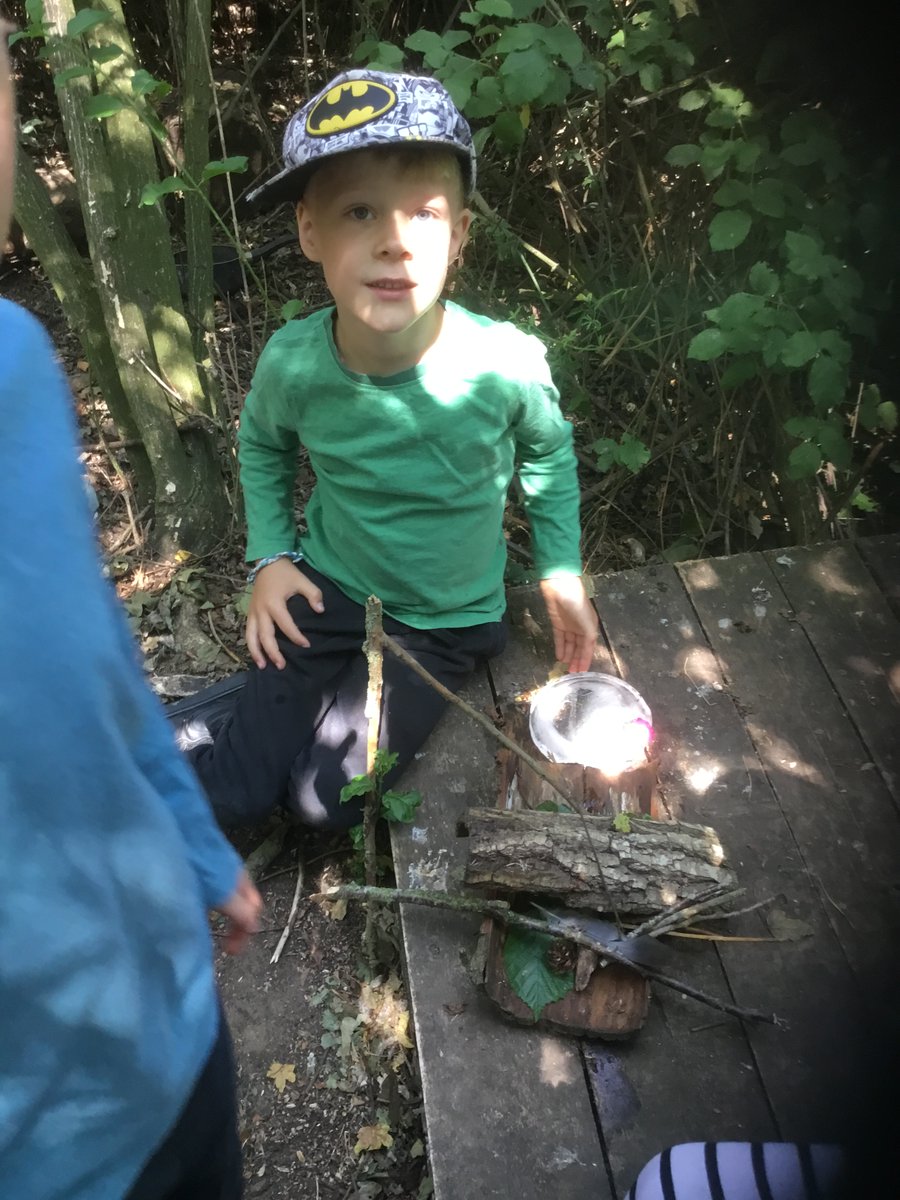 Cherry Tree Class had a magical afternoon in Forest School as a fairy door appeared and gifts of rose petal ice blocks from the Forest Fairies. Children went tracking to find fairy footprints and built fairy houses using nature.