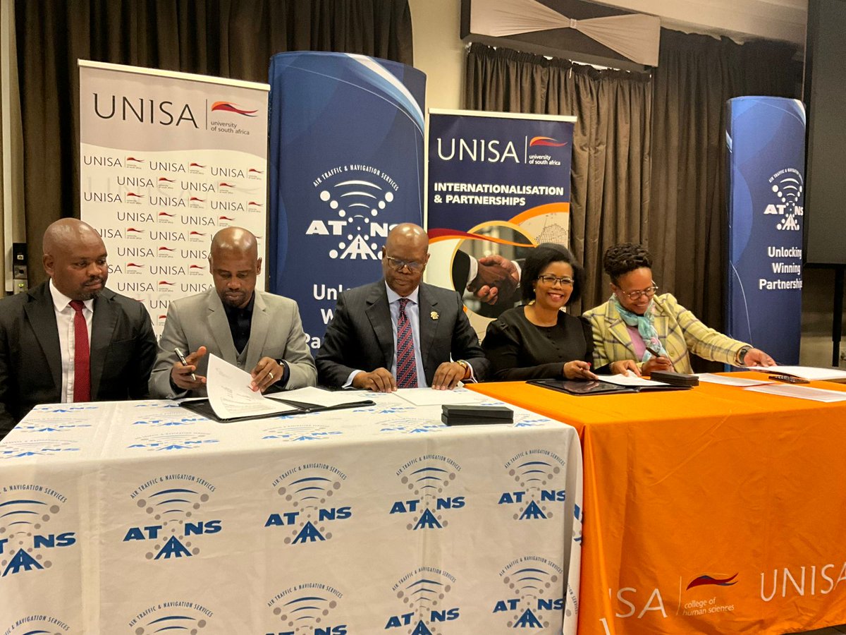 Part 1: Today, @Unisa and <a href="/ATNSSA/">ATNS</a> (an entity of <a href="/Dotransport/">Department of Transport</a>) formalize a strategic partnership through a Memorandum of Understanding (MOU) Signing Ceremony at the iconic Kgorong Building, Muckleneuk Campus, Pretoria...
