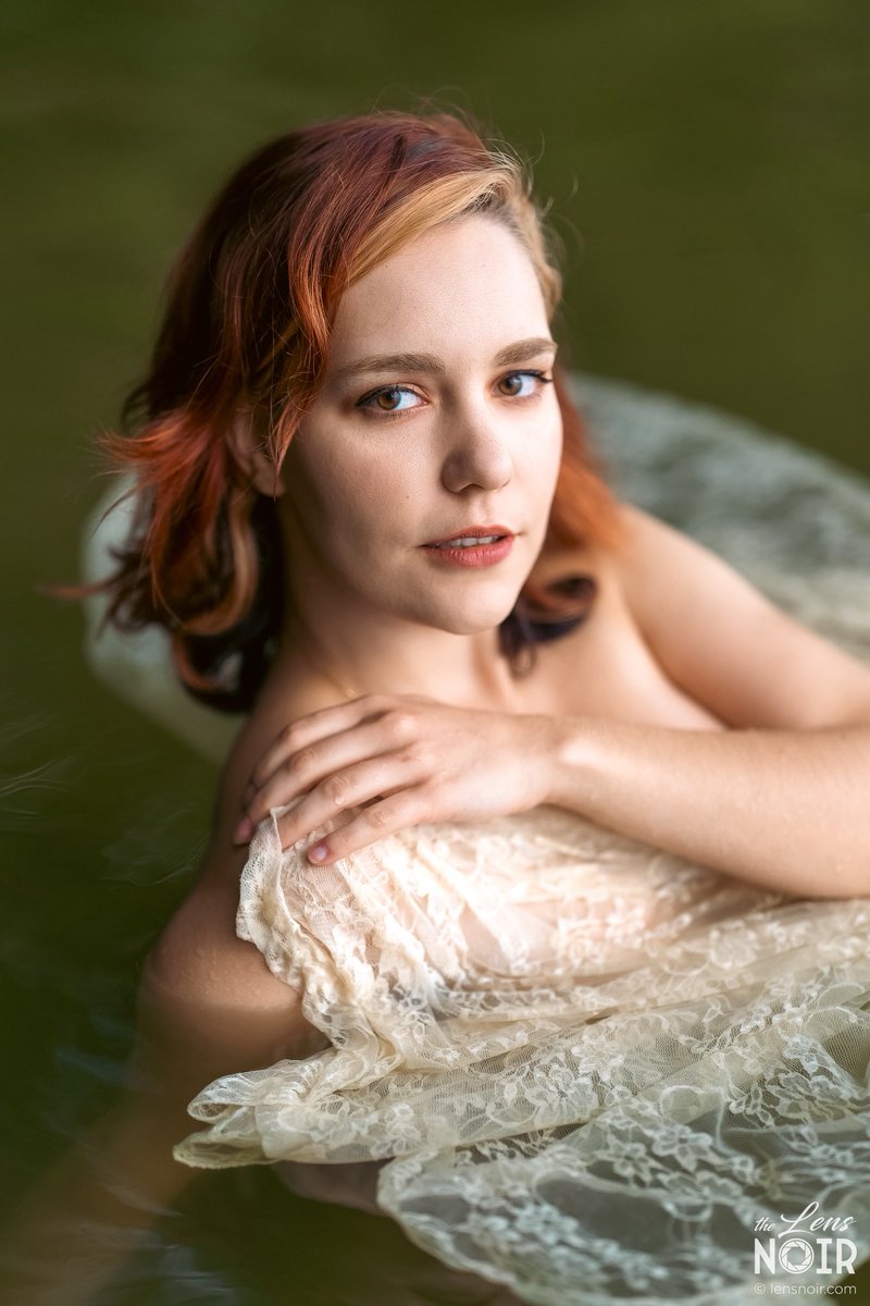 Water dryad 💦🌱 
. 
Full set available Patreon.com/thelensnoir
.
#portrait #portraitphotography #beauty #beautiful  #beautifulgirl #beautifulgirls #polishgirl #prettygirls #pretty #woman #bodyart #nofilter #hotmodel #photoshoot #photosession #redhead #womanportrait #outdoorphoto