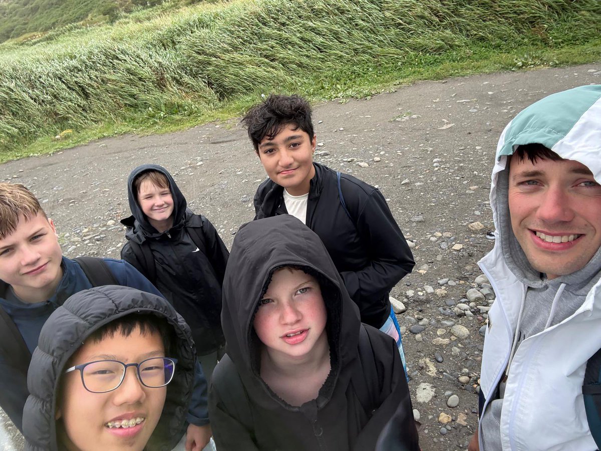 #OutdoorEd: Year 8 are enjoying their Day 2 activities in Wales.

#WeAreBohuntWokingham