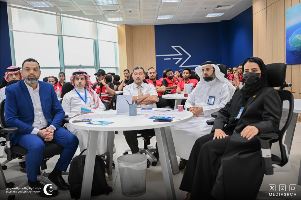 mediasrca's tweet image. في إطار نشر ثقافة #القانون_الدولي_الإنساني، نظّمت الهيئة ورشة عمل بالتعاون مع اللجنة الدولية للصليب الأحمر، وباستضافة كريمة من جامعة جازان، تستمر لثلاثة أيام، لتعزيز الوعي بأساسيات القانون ومبادئه الإنسانية🚑