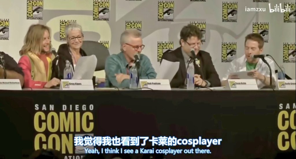 qingyu8699's tweet image. 这是2015年时tmnt2012的官方配音演员在线下粉丝见面会时的场景，是的，非常甜蜜，leorai💙🖤和apritello💜💛这两对小情侣就是这么权威～😌😌😌#tmnt2012 #leorai #apritello