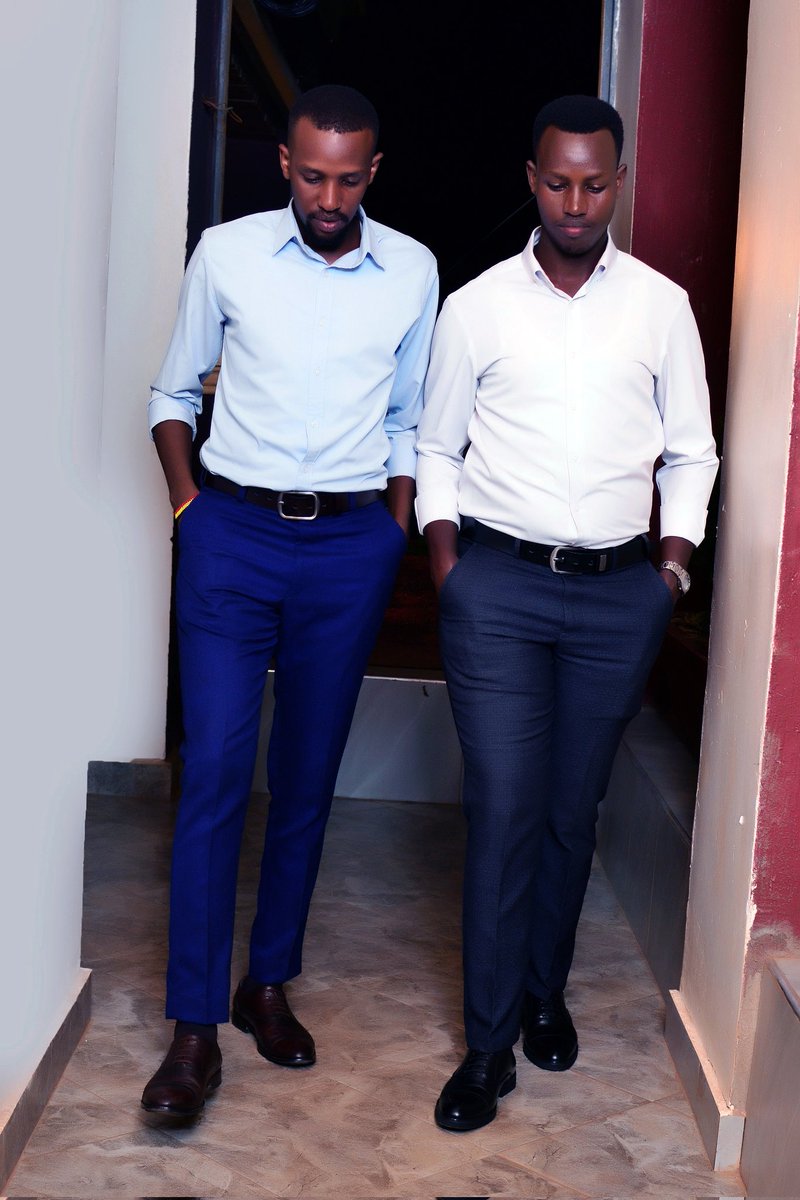 KakuluE27892's tweet image. Two minds. One vibe. Sharp looks, sharper goals. #SmartSquad #StyleAndSubstance