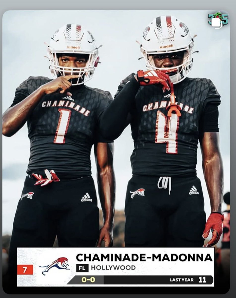 TBrinson16's tweet image. Senior season loading. Them Nade boyz. ♥️🫶🏽🙏🏽💪🏽#letsgetit #yourfavoriteRB #yourfavoriteLBSafety @DerrekCooper80 @BRYANTJUN4 @TBarnes63163 🔵🔴⚪️