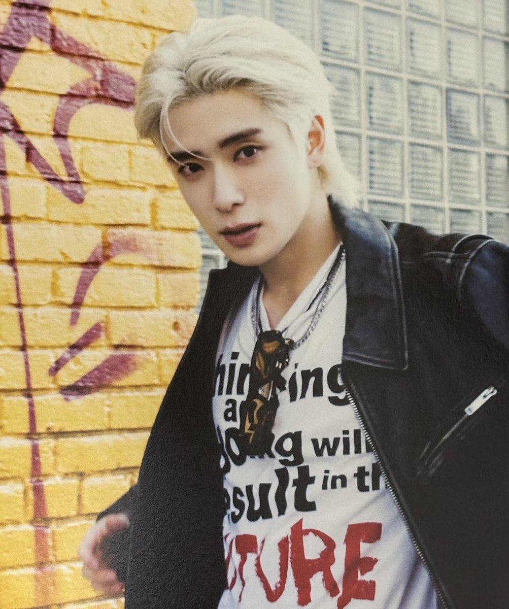 yunojelly's tweet image. i just love this look on him sm 😭