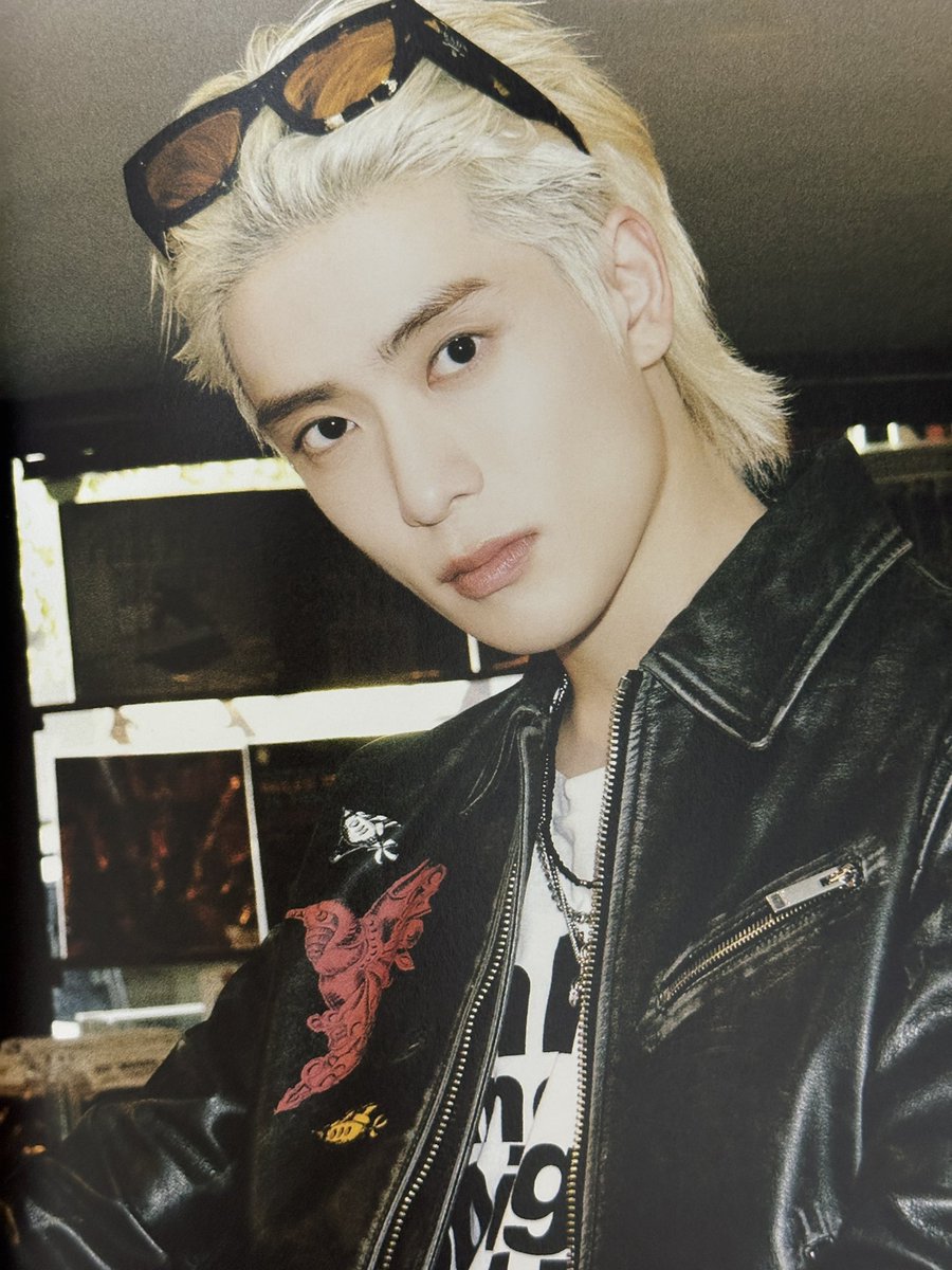 yunojelly's tweet image. i just love this look on him sm 😭