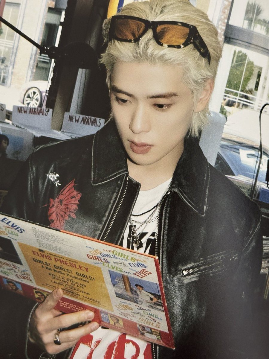 yunojelly's tweet image. i just love this look on him sm 😭