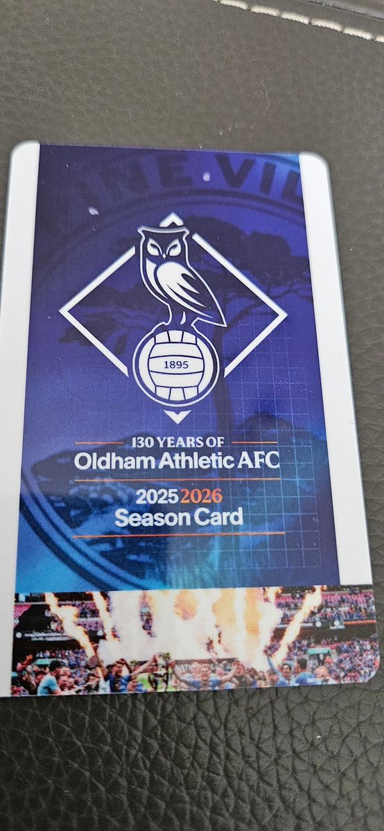 bardsleybutcher's tweet image. New season ticket picked up, bring on the new season. 馃憤馃挋馃А