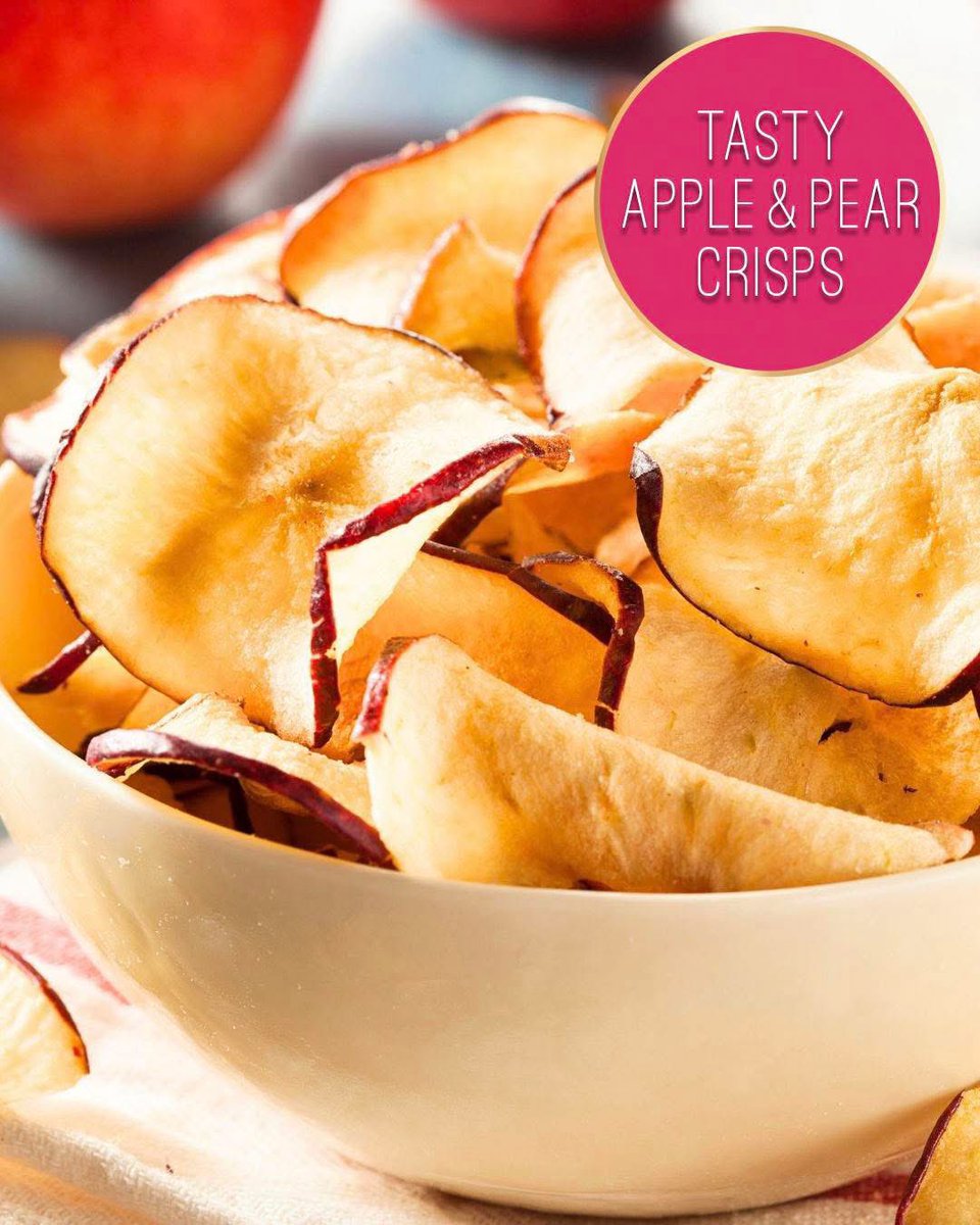 OrchardWorld_'s tweet image. 3/3 Our kids summer snack ideas are now live 🍎
Starting with our homemade OrchardWorld Apple and Pear Crisps. Great for on the go this summer.
Prep- 10 mins
Cook- 40 mins
Serves-3 portions
Ingredients:
4 1/2 tsp sugar
¾ tsp ginger
2 x OrchardWorld Pears
2 x OrchardWorld…