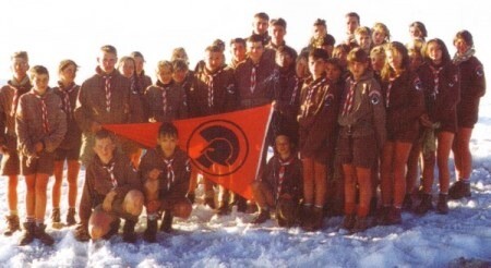 humanite_fr's tweet photo. Comment les scouts d'« Europe jeunesse » forment des cadres de l’extrême droite depuis 50 ans
➡️ https://t.co/KXCrbUXip4 https://t.co/CsIOjNldcE