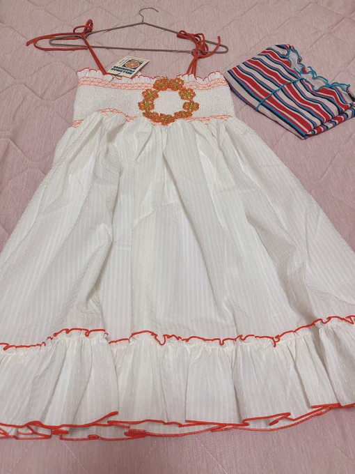 夏服を買ったんだが…あまりにも可愛くて泣いてる…買って良かった… 前買ったネックレスと合わせたい…
