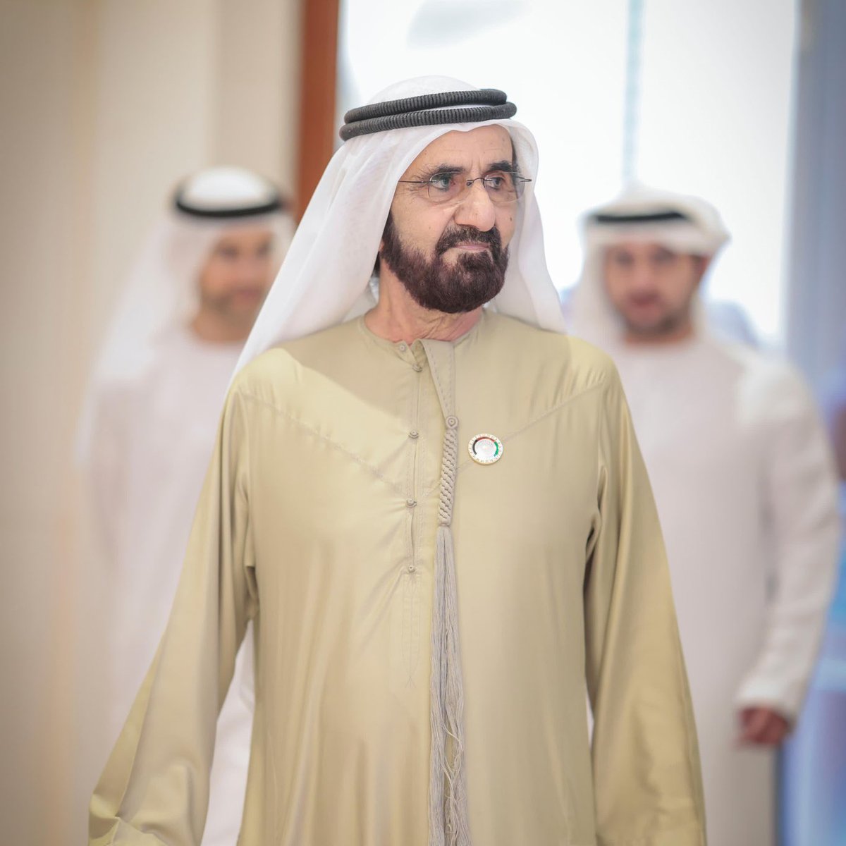 HHAhmedBinSaeed's tweet image. في هذا اليوم المميز، نجدد الوفاء والولاء لقائد استثنائي رسم ملامح مستقبل وطن، وسطر قصة نجاح أصبحت مصدر إلهام للعالم. صاحب السمو الشيخ محمد بن راشد... مسيرتكم نهج في القيادة، ورؤيتكم نبراس نقتدي به، وعطاؤكم مدرسة في بناء الإنسان والوطن.
كل عام وسموكم بخير، ودام عزكم وعطاؤكم…
