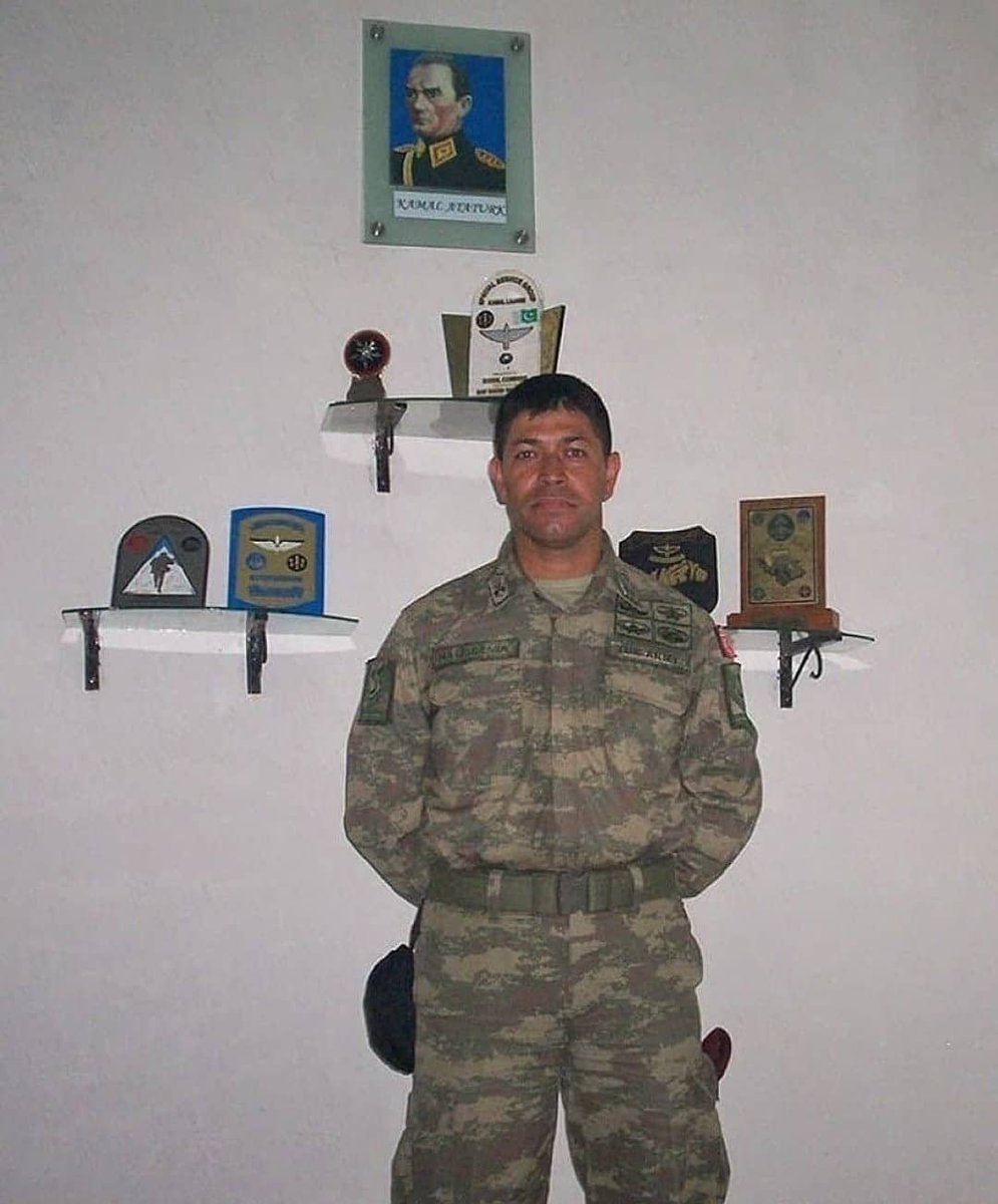 Vatan uğruna can verenler ölümsüzdür!

Şehit Ömer Halisdemir