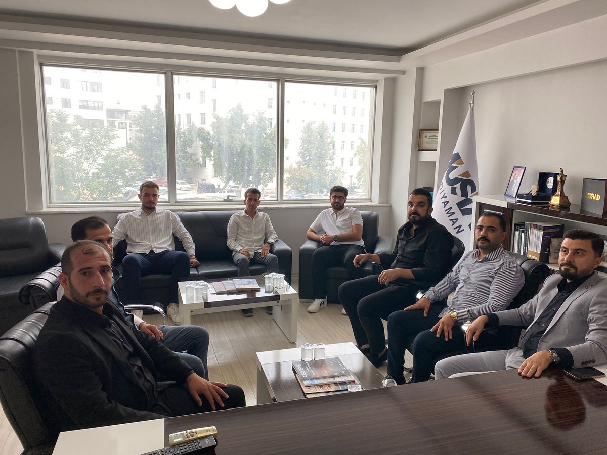 Genç MÜSİAD Adıyaman (@gencmusiad02) on Twitter photo AK Parti Gençlik Kolları Başkanı <a href="/ramazancetin02/">Ramazan ÇETİN</a> ve yönetim kurulu üyeleri, Genç MÜSİAD Başkanımız <a href="/berkanyapc/">Berkan YAPICI</a> ve yönetim kurulu üyelerimizi ziyaret ederek bizleri onurlandırdılar.
Samimi sohbetleri ve kıymetli katkıları için kendilerine teşekkür ediyoruz. <a href="/gencmusiad/">Genç MÜSİAD</a> AK Parti Gençlik Kolları Başkanı <a href="/ramazancetin02/">Ramazan ÇETİN</a> ve yönetim kurulu üyeleri, Genç MÜSİAD Başkanımız <a href="/berkanyapc/">Berkan YAPICI</a> ve yönetim kurulu üyelerimizi ziyaret ederek bizleri onurlandırdılar.
Samimi sohbetleri ve kıymetli katkıları için kendilerine teşekkür ediyoruz. <a href="/gencmusiad/">Genç MÜSİAD</a>