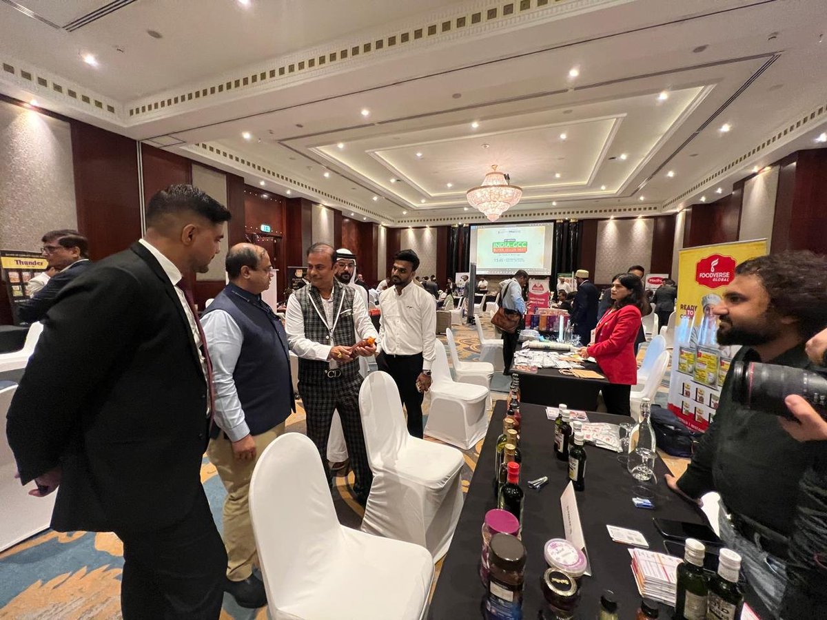 India in Dubai (@cgidubai) on Twitter photo Consul Mr. BG Krishnan, <a href="/cgidubai/">India in Dubai</a>, inaugurated the 5th edition of BSM, organized by <a href="/TPCI_/">Trade Promotion Council of India</a>. The event brings together around 40🇮🇳exhibitors showcasing a diverse array of food and beverage products, including organic and vegan items, spices, bakery products, frozen foods, & more. Consul Mr. BG Krishnan, <a href="/cgidubai/">India in Dubai</a>, inaugurated the 5th edition of BSM, organized by <a href="/TPCI_/">Trade Promotion Council of India</a>. The event brings together around 40🇮🇳exhibitors showcasing a diverse array of food and beverage products, including organic and vegan items, spices, bakery products, frozen foods, & more.