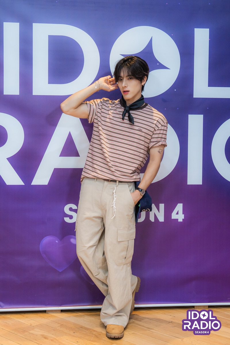 idolradiokorea tweet picture