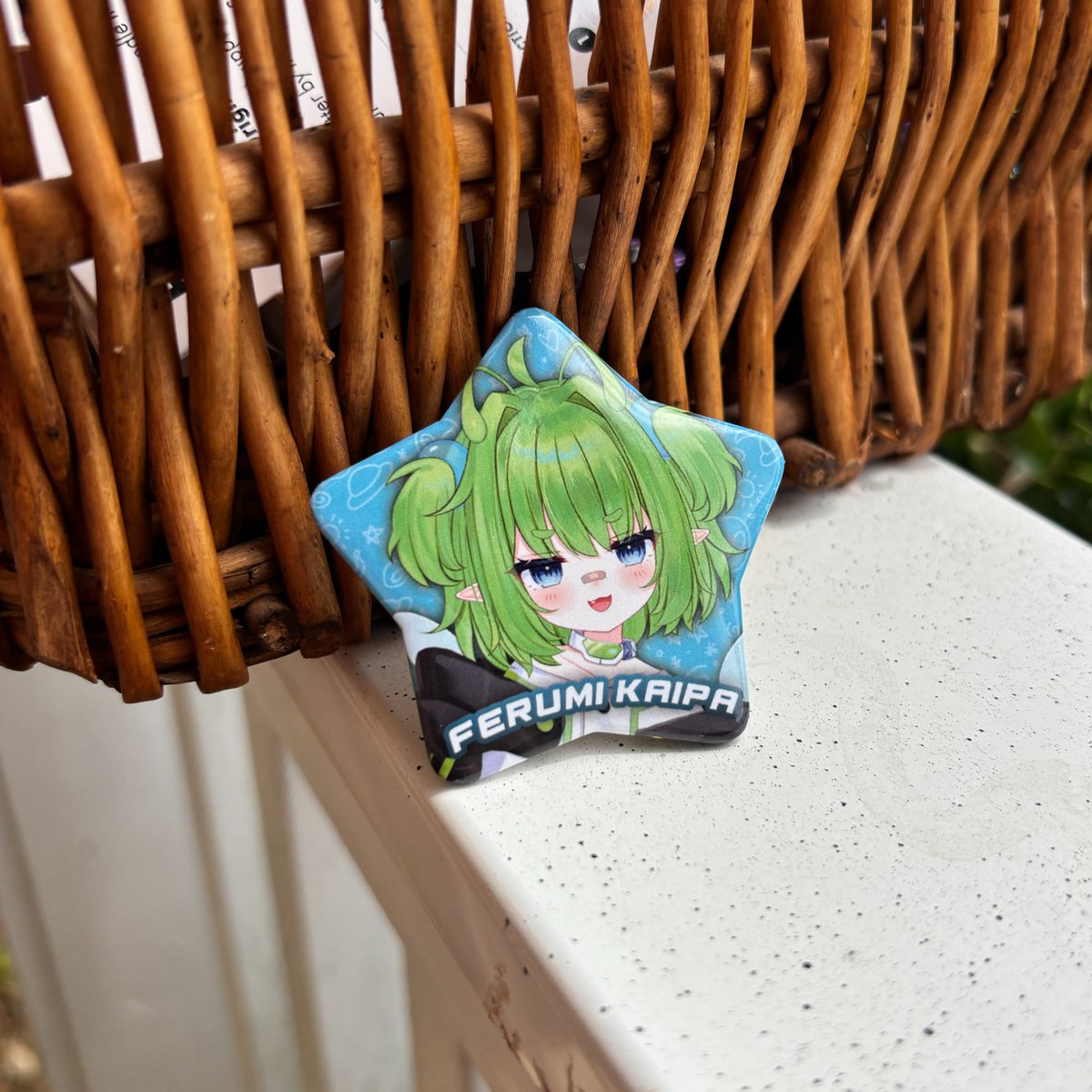 RaechitMerch's tweet image. 🛸 Product Showcase ✨
Our product showcase for the 17th of July is @FerumiKaipa's star badge!! We're so happy to see everybody that has posted photos of their drops. Please keep tagging us in them, and use #ChitHaul ! 🌟