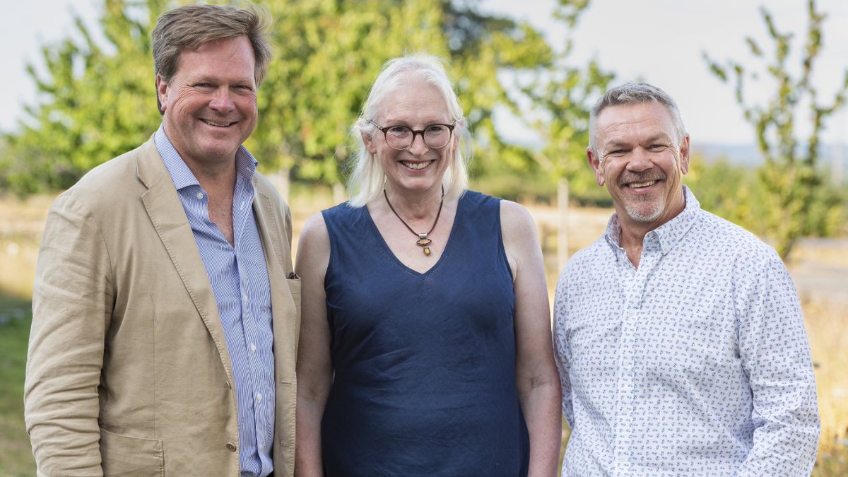 Exeter Science Park pays tribute to outgoing chair Nick Ames 👔👋

<a href="/ExeterSciencePk/">Exeter Science Park</a> <a href="/Parsortix/">ANGLE</a> #property #recruitment #leadership #careers #science #businessgrowth #exeternews #exeterhour #businessnews #businessintelligence
insidermedia.com/news/south-wes…
