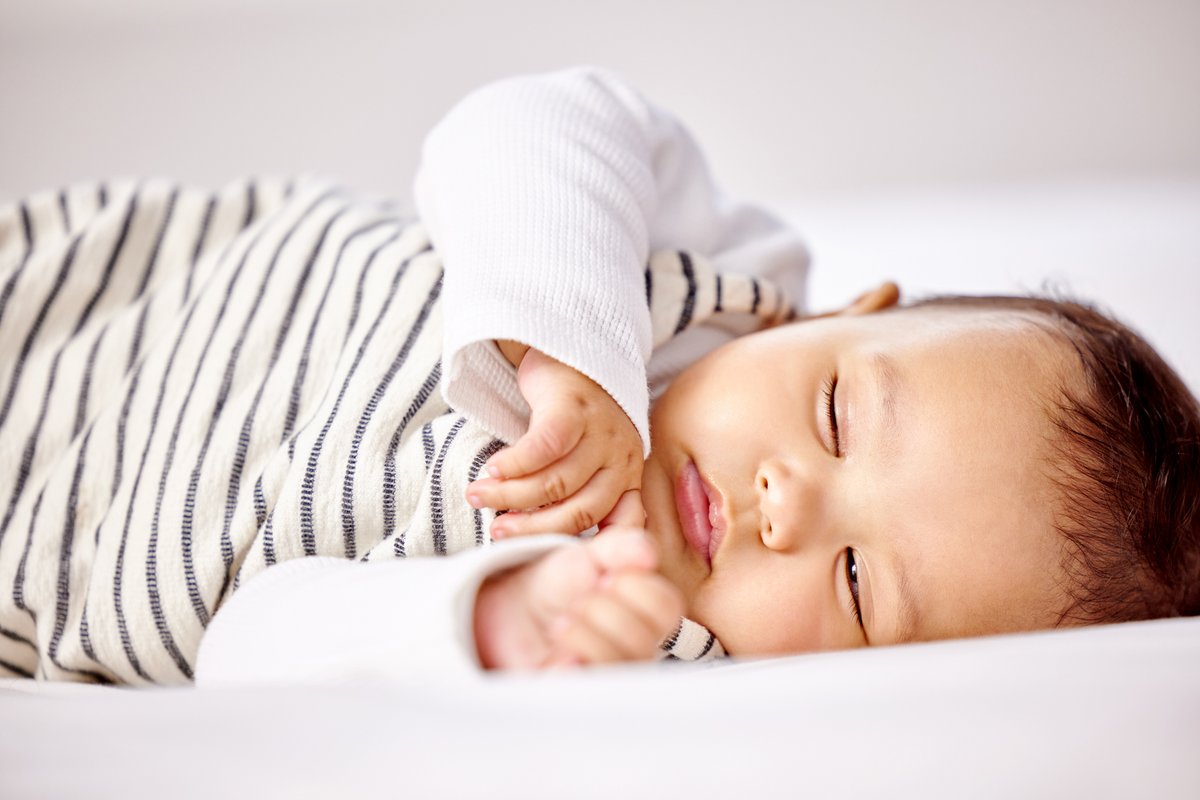 🚨 Infant deaths in childcare settings are preventable.

AASM calls for:
✅ Promoting AAP safe sleep guidelines
✅ Training childcare providers
✅ Clear policies in all childcare settings

Let’s protect #infants. Read the health advisory: bit.ly/3IuKg75 #SafeSleep