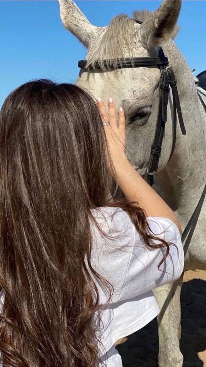 ↡✿

͏                       
͏

           أنا لك أصدق من الضحكه على وجهّك 
            وأحن من خاطرك .. وأقرب من ظلالك

͏                                                 💕✨
͏