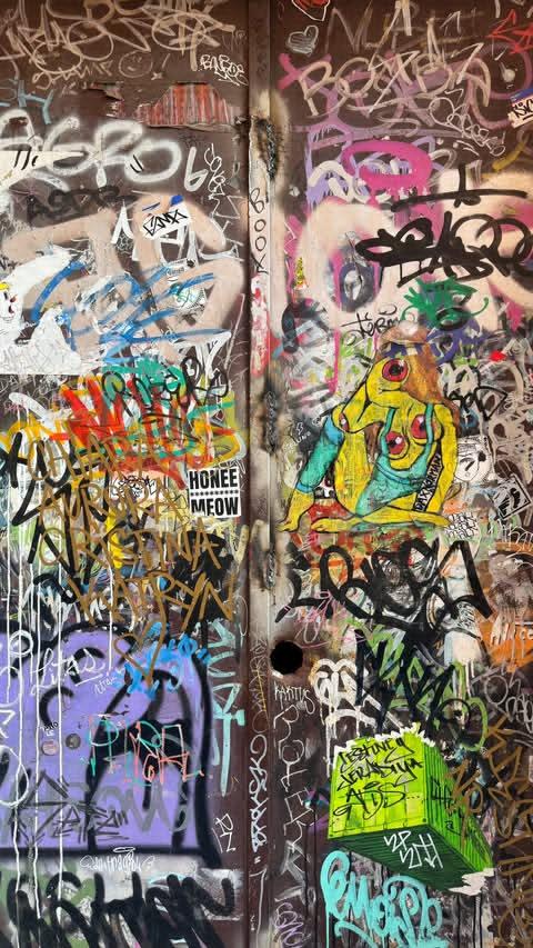 Cockeyed workout / frame 04

Rome Italy 
Photo from yesterday 
 up since September 2023