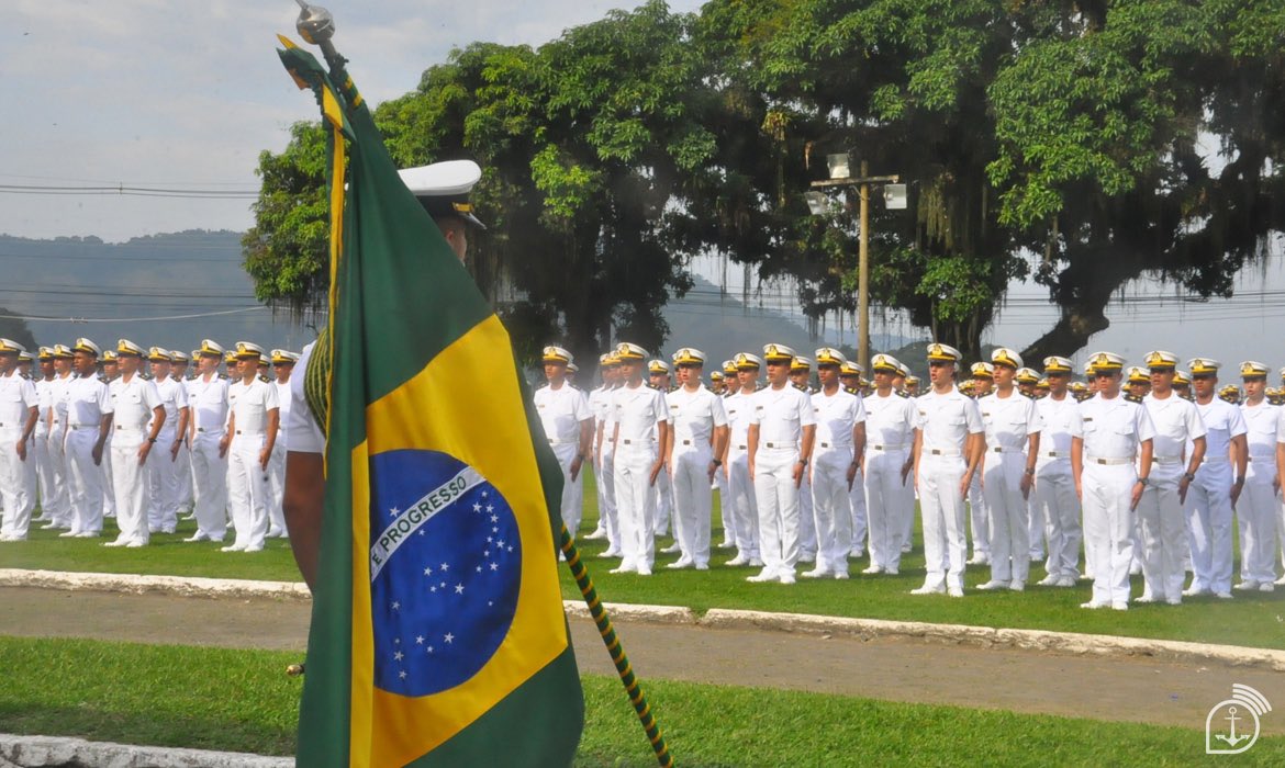 Desempenho de alunos do Colégio Naval destaca instituição no Enem.

Prova aplicada em 2024 coloca CN em primeiro no RJ e terceiro no País entre escolas públicas
Fonte: Agência Marinha de Notícias

➡️Saiba mais: agencia.marinha.mil.br
