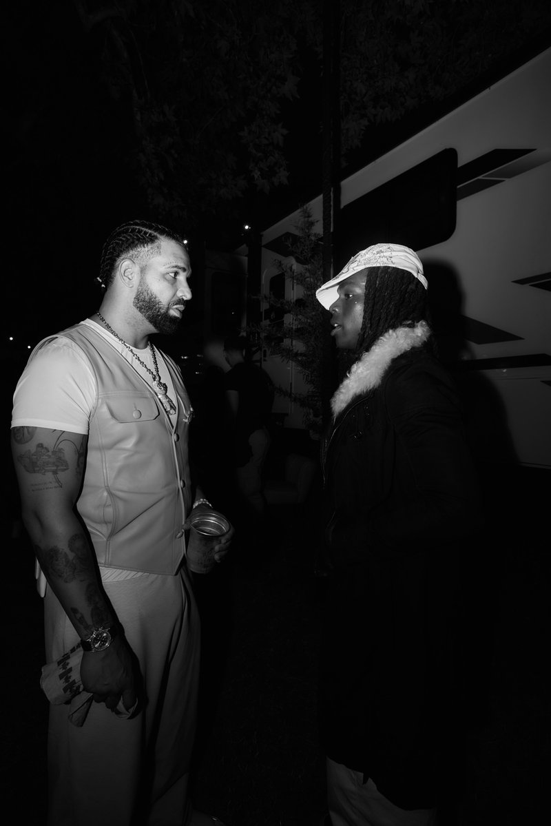 alexj_piper's tweet image. Drake brings out Rema. July 2025.