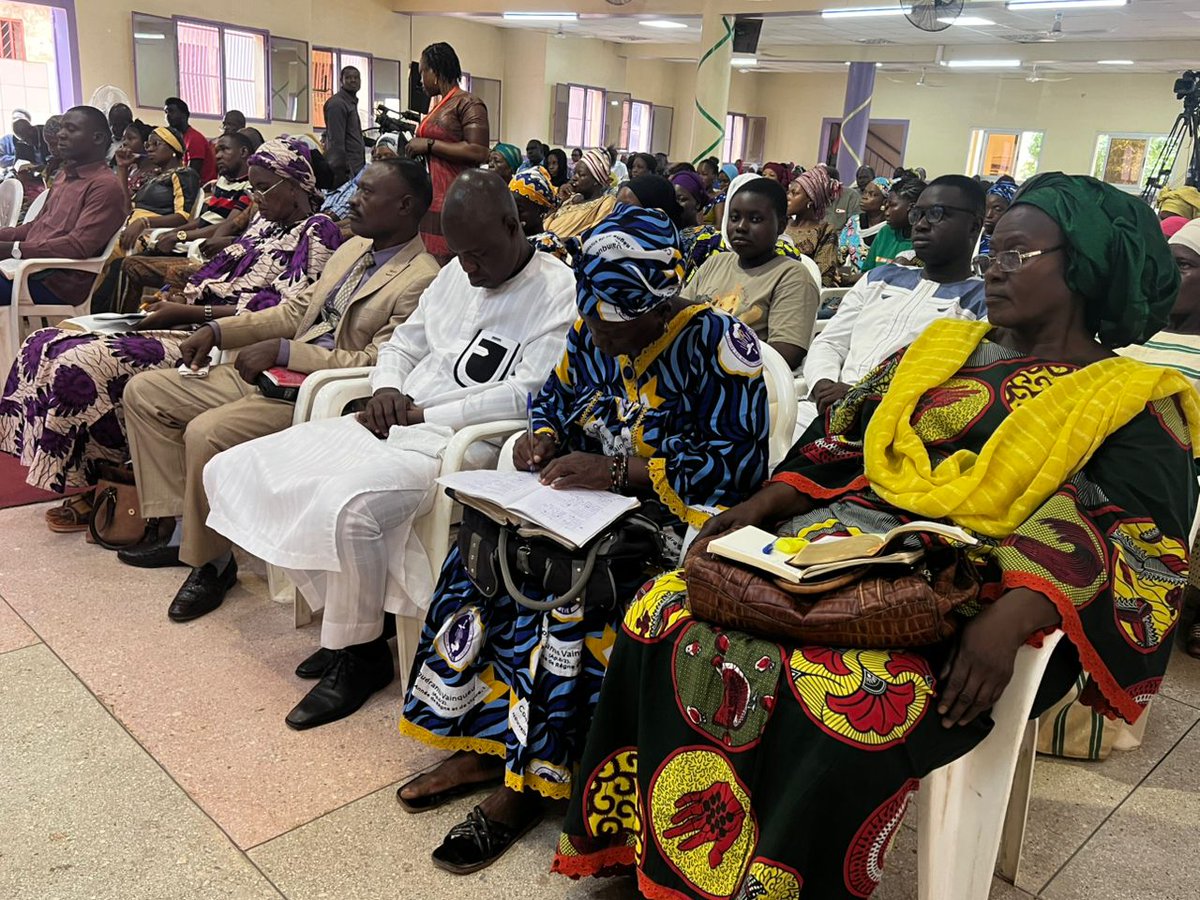 MeieMali's tweet photo. Culte du dimanche 13 / 07 /2025
Orateur: Pasteur Samuel SOW de l'église Meie de Kati
Thème: ‘’Le revêtement de la Puissance pour un impact divin’’
Le Pasteur du jour a enseigné le peuple de Dieu en s’appuyant sur le texte de Luc 24v49 ‘’ Et voici, j'enverrai sur vous ce ...'' https://t.co/6hfQb6Qti3